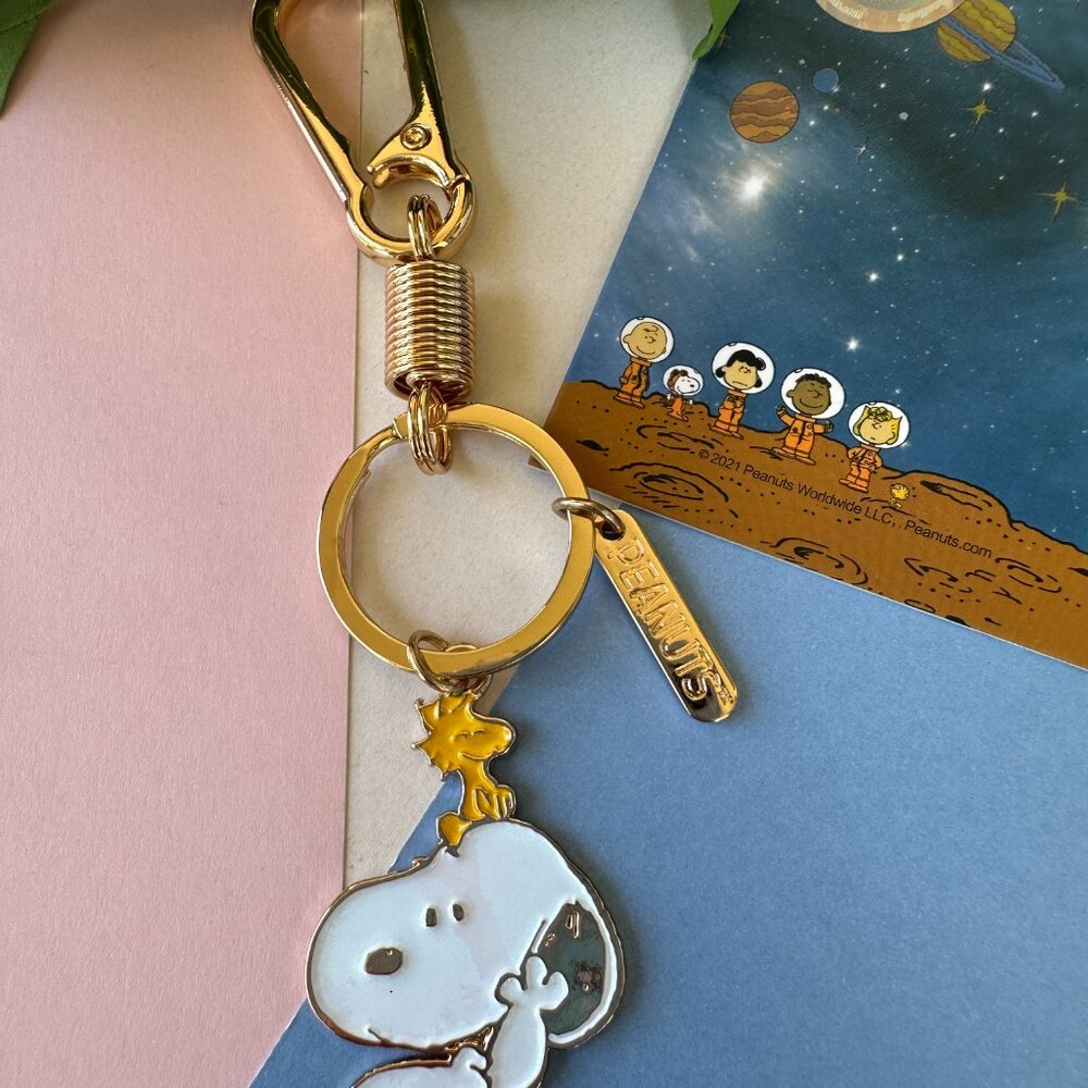Peanuts Snoopy Key chain pendant NEW with tag